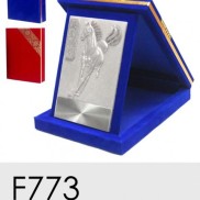 F773